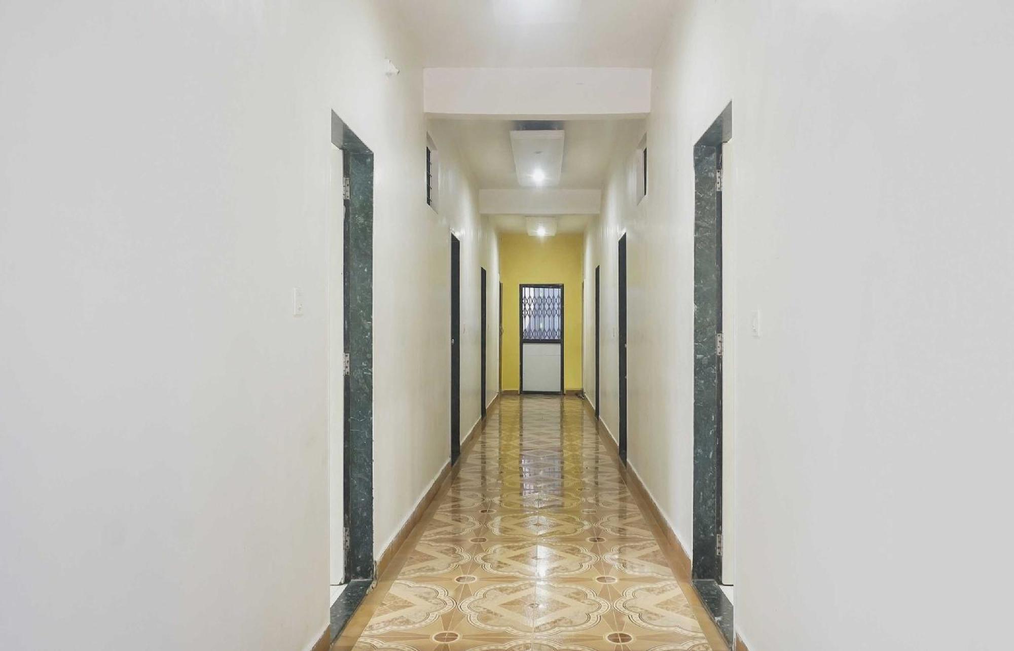 Kharakvasla Hotel O Peacock Lodging מראה חיצוני תמונה