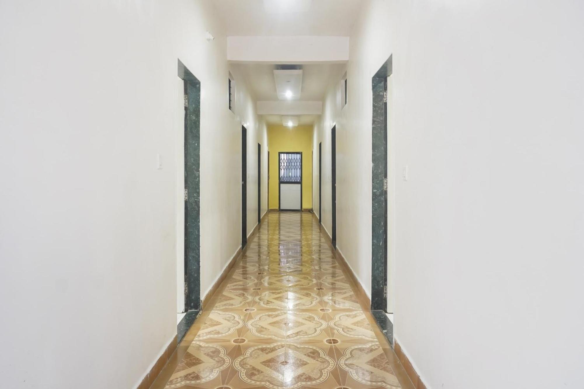 Kharakvasla Hotel O Peacock Lodging מראה חיצוני תמונה